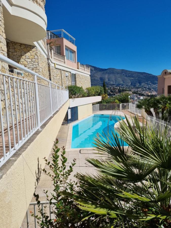 Dernier Etage D'Une Maison Roquebrune-Cap-Martin Exterior foto